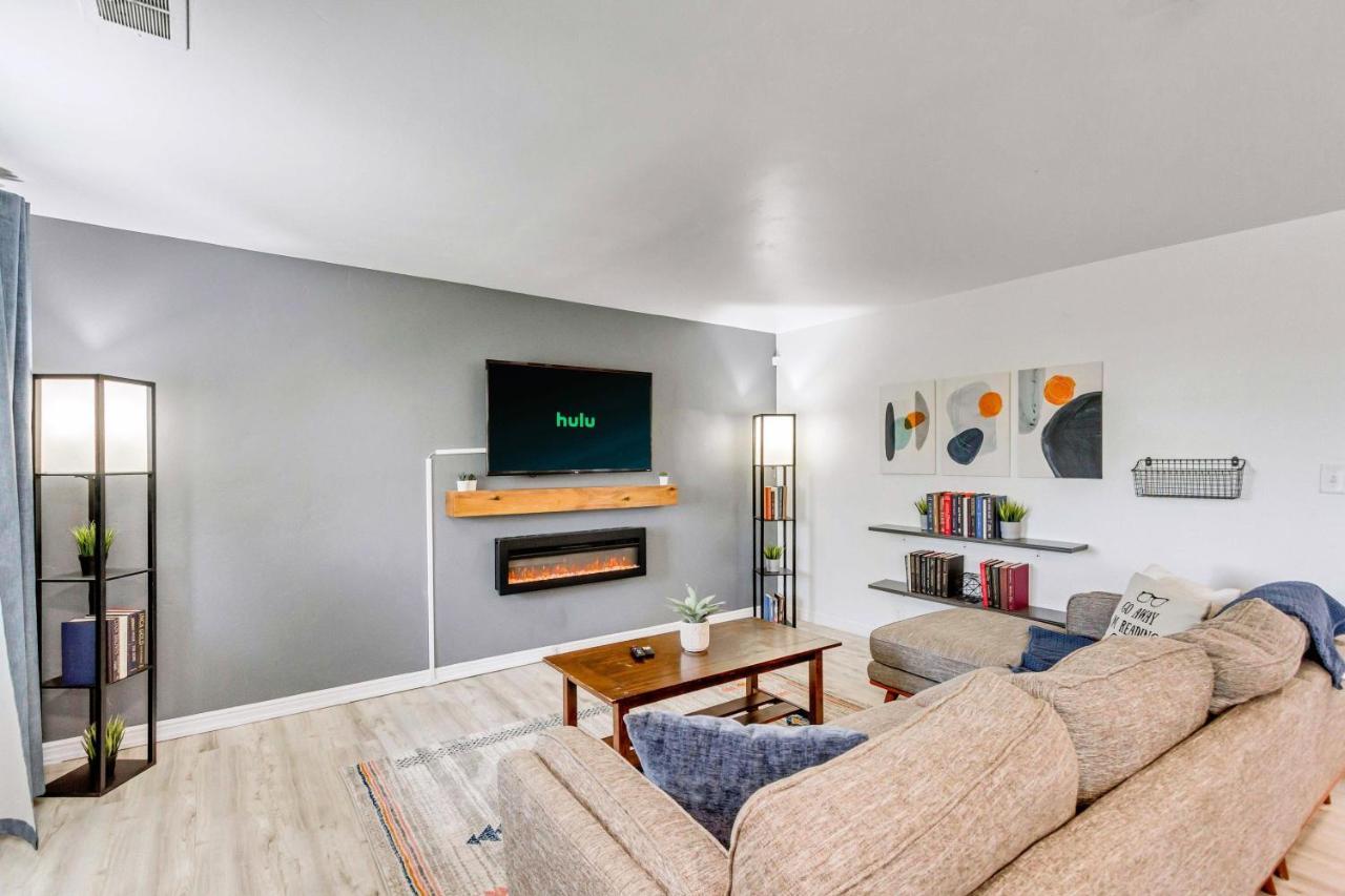 Cozy For Bookworms - Laundry - King Bed - Parking Apartment ซอลต์เลคซิตี้ ภายนอก รูปภาพ
