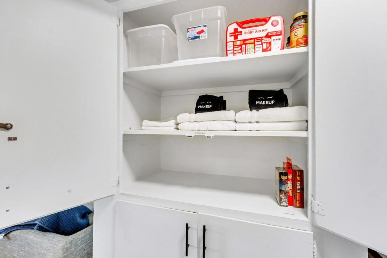 Cozy For Bookworms - Laundry - King Bed - Parking Apartment ซอลต์เลคซิตี้ ภายนอก รูปภาพ