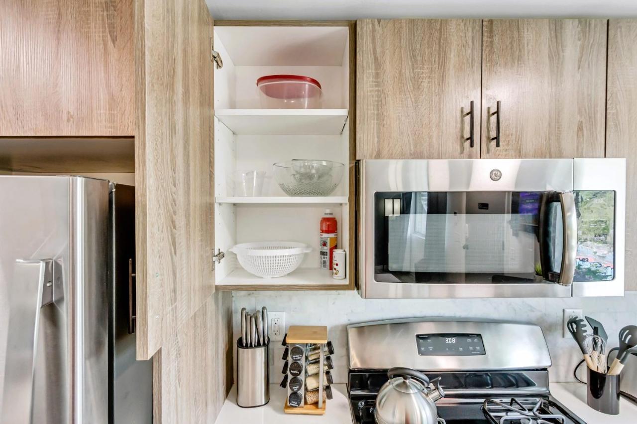 Cozy For Bookworms - Laundry - King Bed - Parking Apartment ซอลต์เลคซิตี้ ภายนอก รูปภาพ