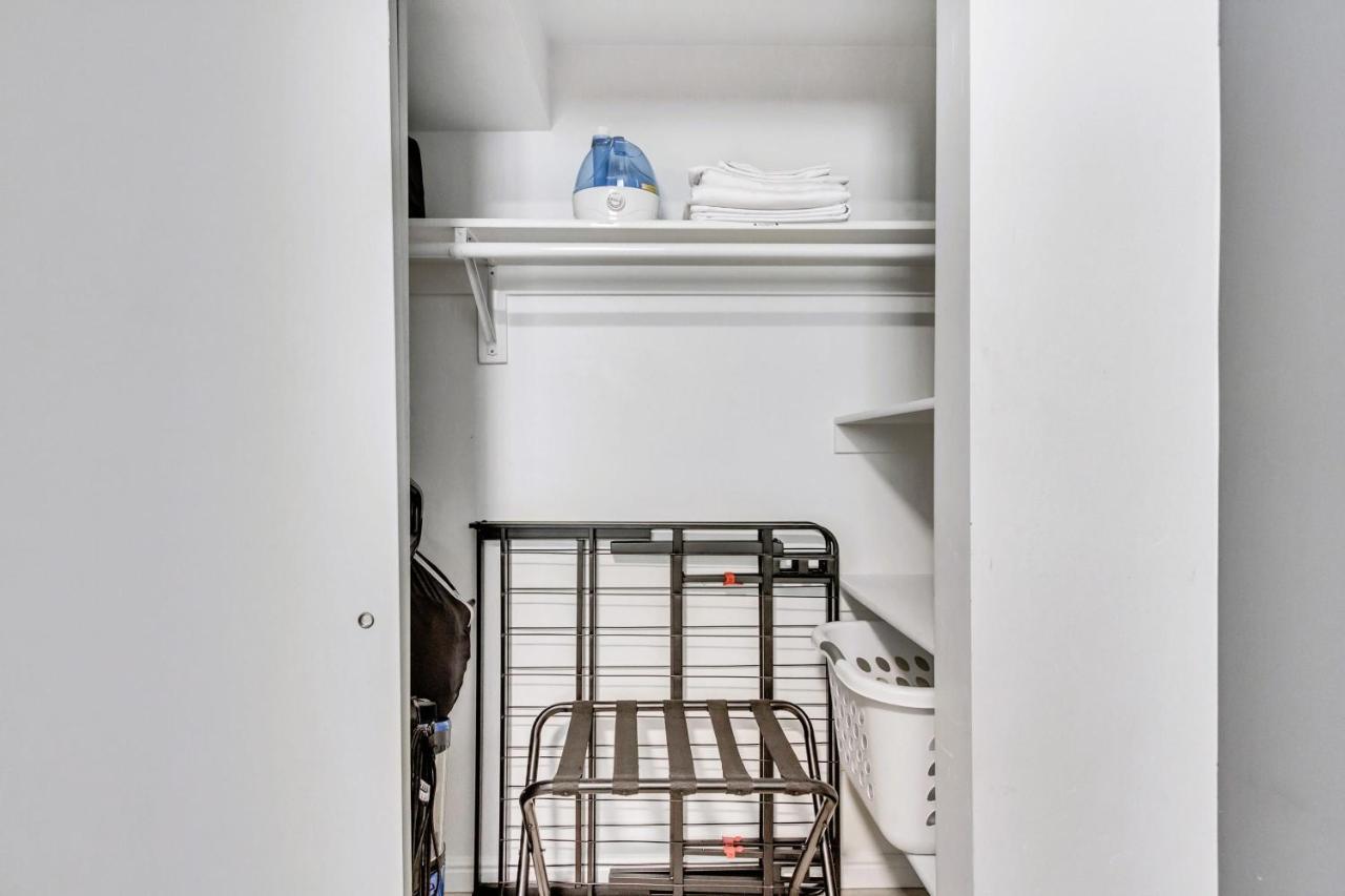 Cozy For Bookworms - Laundry - King Bed - Parking Apartment ซอลต์เลคซิตี้ ภายนอก รูปภาพ