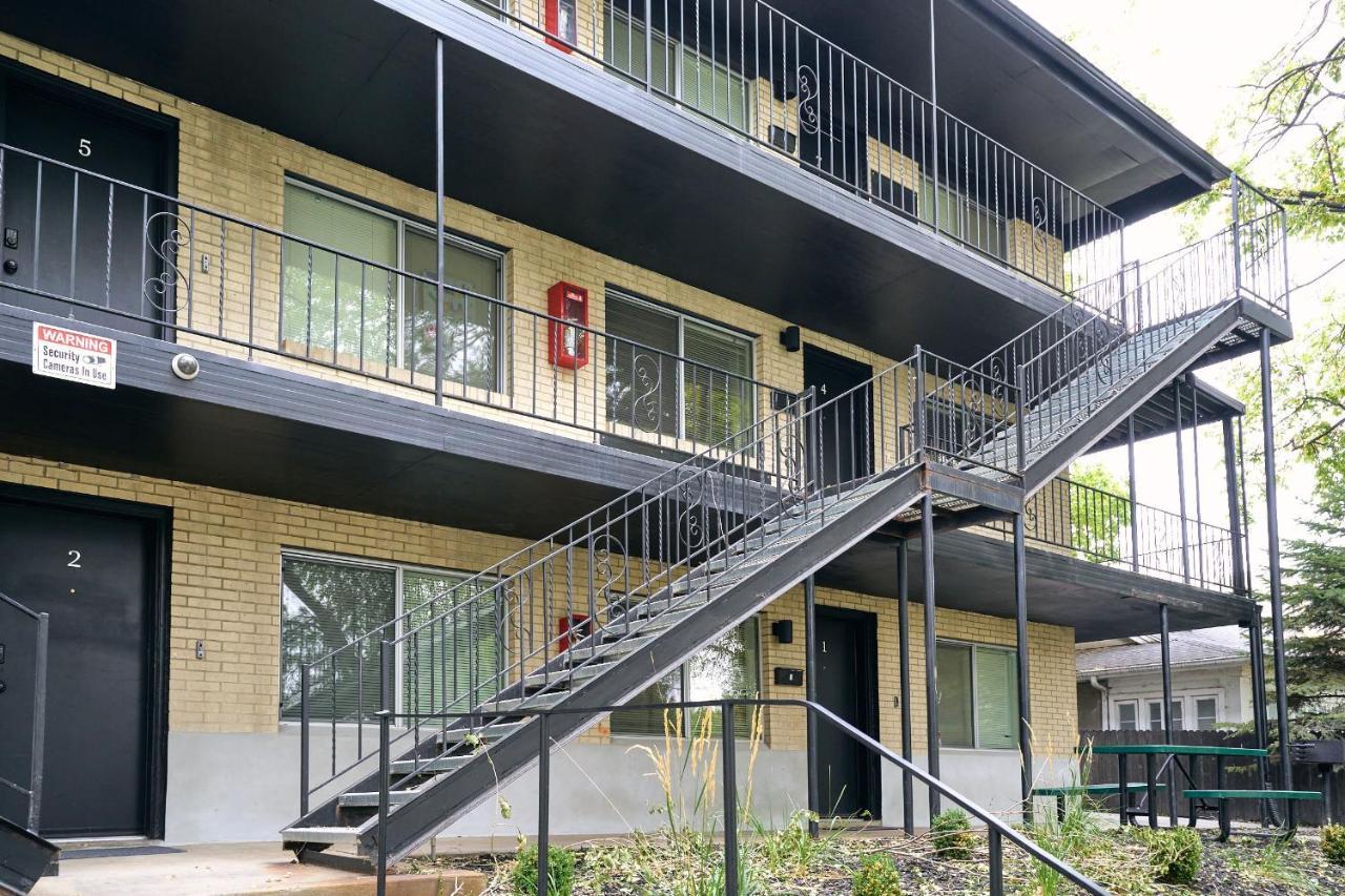 Cozy For Bookworms - Laundry - King Bed - Parking Apartment ซอลต์เลคซิตี้ ภายนอก รูปภาพ